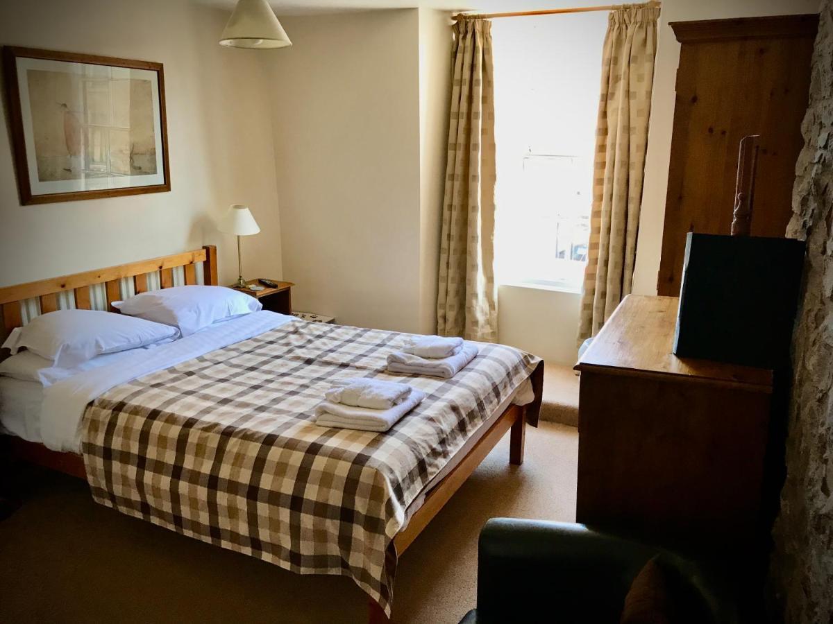 The White Horse Inn, Clun Esterno foto