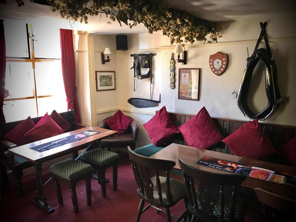 The White Horse Inn, Clun Esterno foto