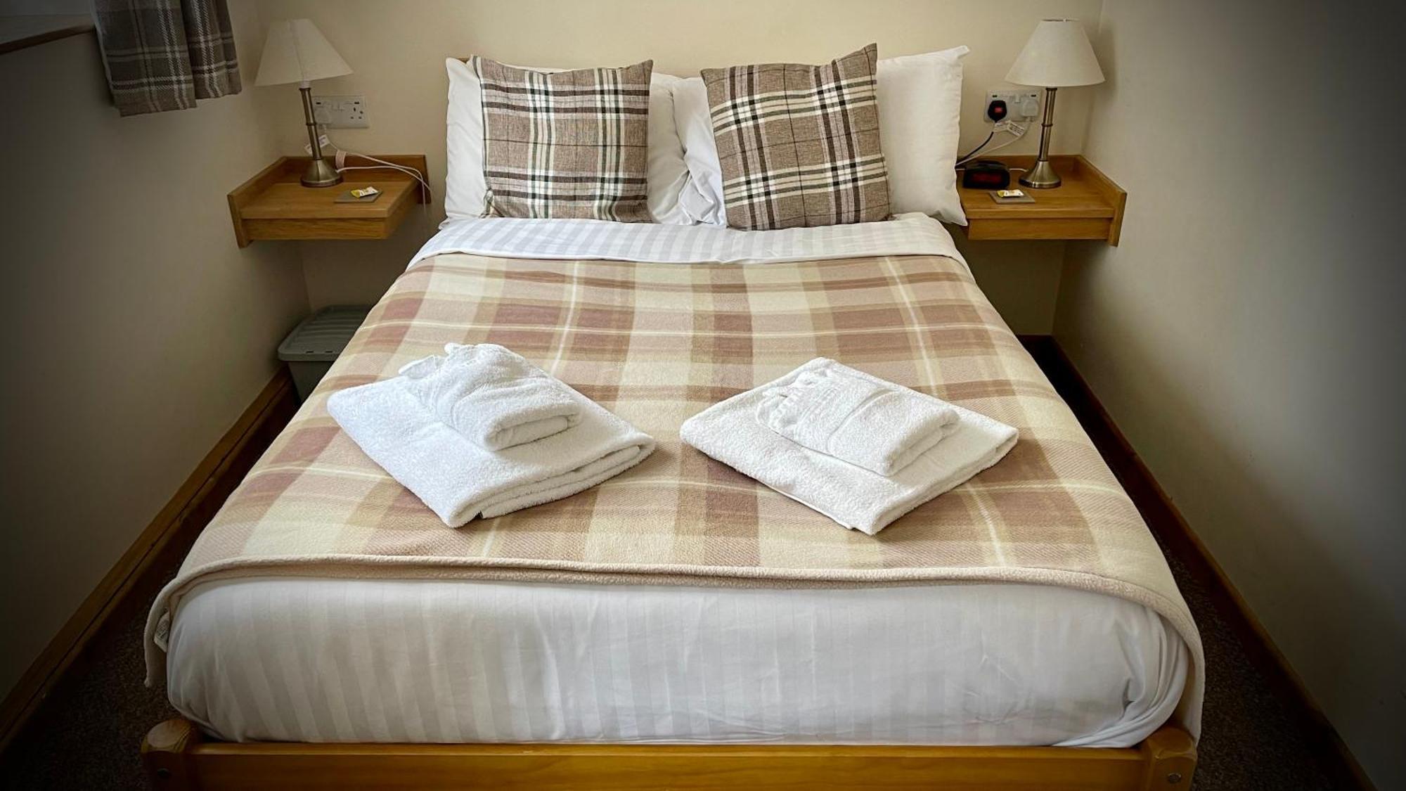 The White Horse Inn, Clun Esterno foto