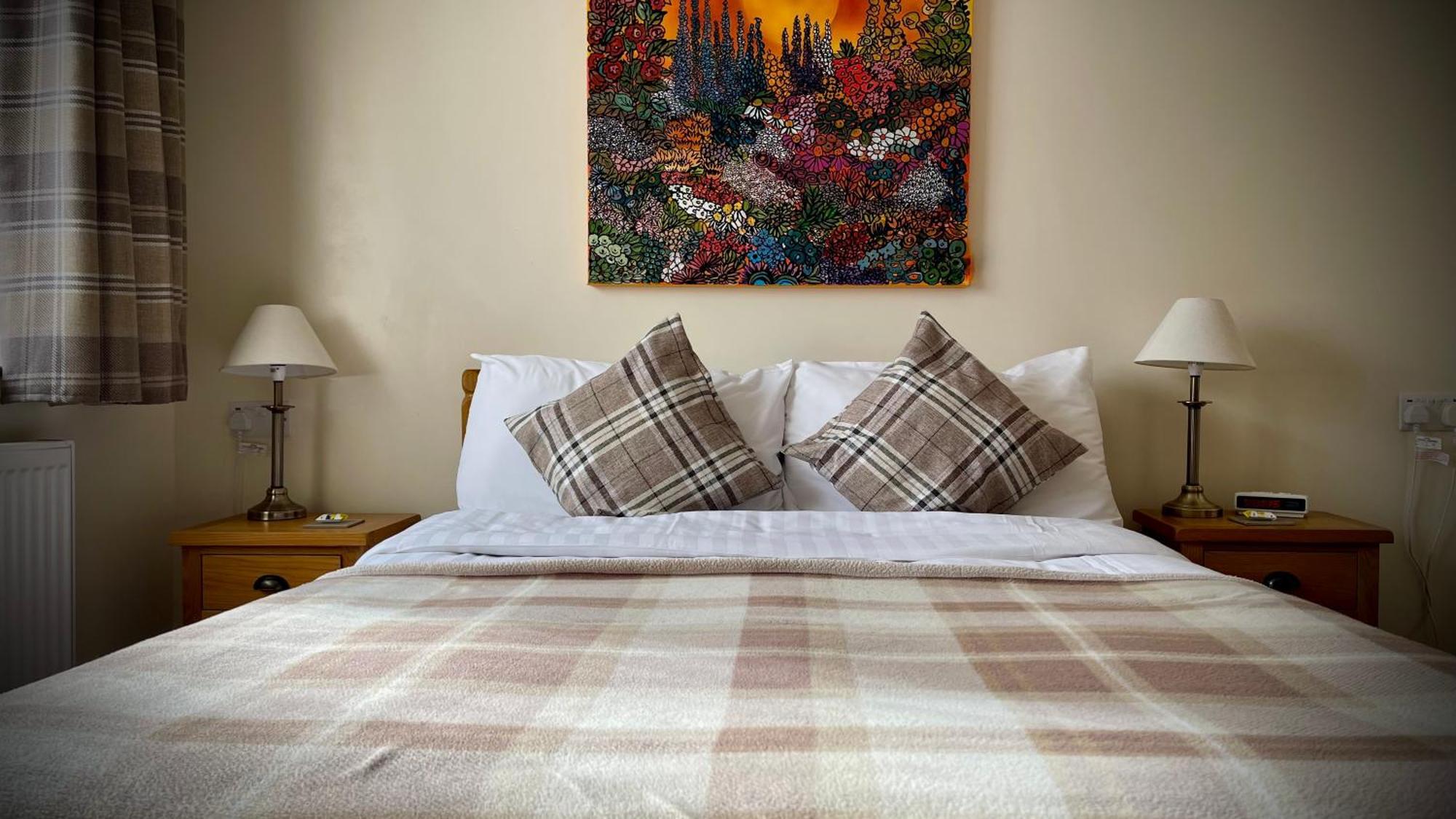 The White Horse Inn, Clun Esterno foto